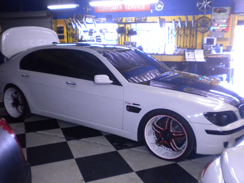 Bmw 7 series custom audio #2